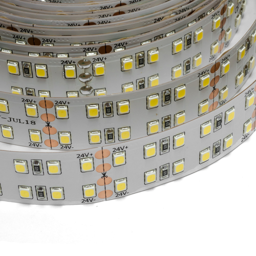 Светодиодная лента APEYRON 24В, SMD2835 , 240 диодов, 38 Вт/метр, 3800 лм/метр, IP20, 3, изображение