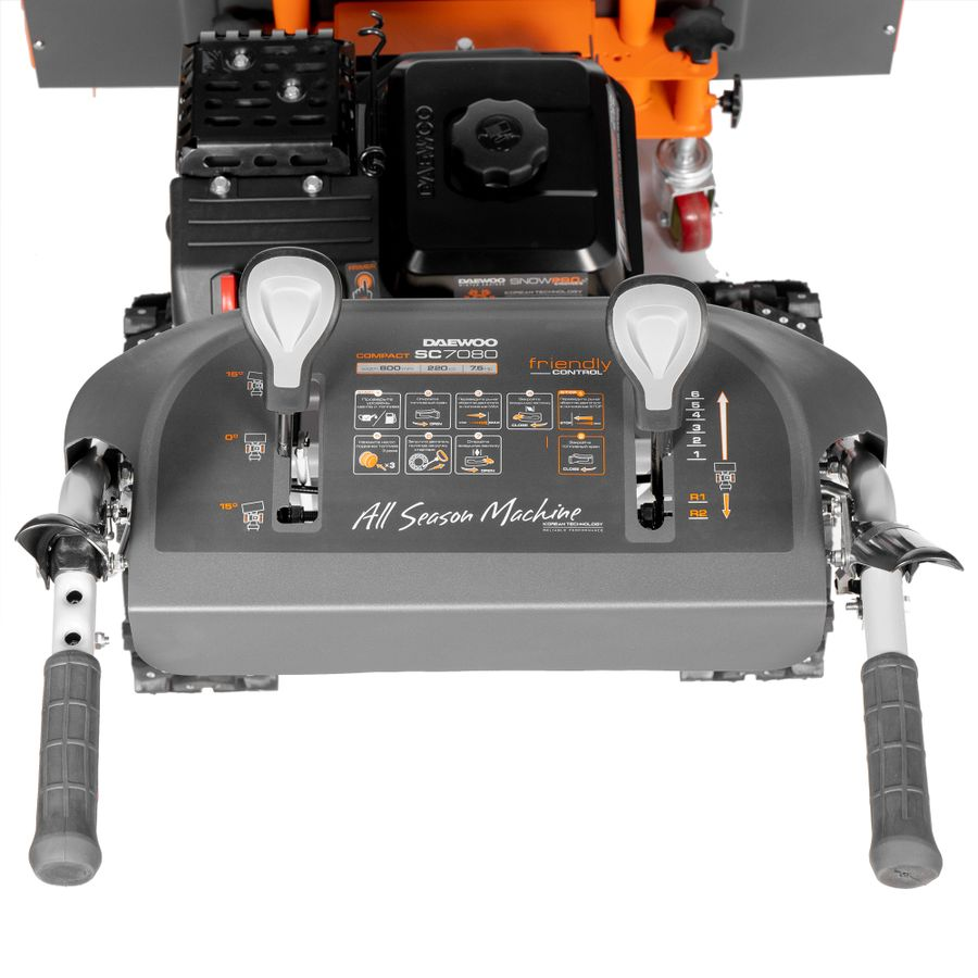 Подметальная бензиновая машина DAEWOO SC 7080, предпросмотр