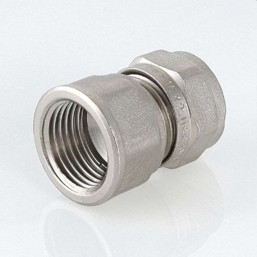 Соединитель латунь никелированный VALTEC IV3021605 3/4" х 16 мм, предпросмотр