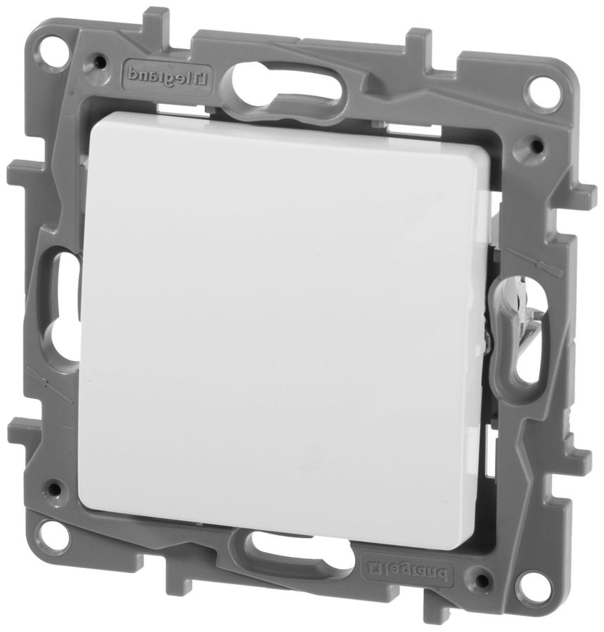 Переключатель 1-клавишный Legrand Etika 672205 белый, превью