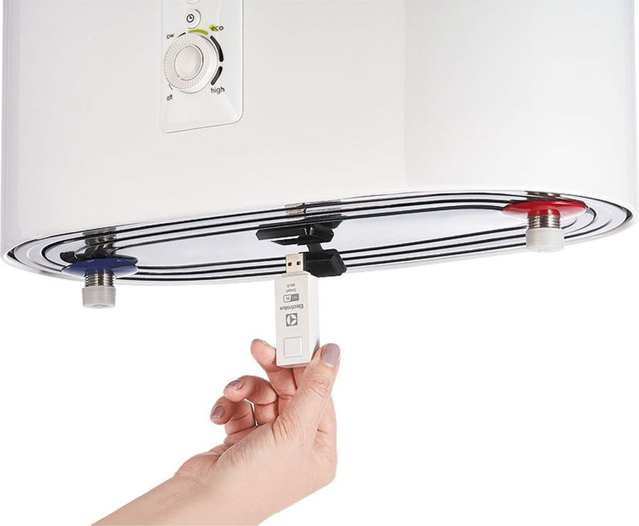 Водонагреватель накопительный Electrolux EWH-100 Centurio IQ 2.0 100 л 2 кВт, превью