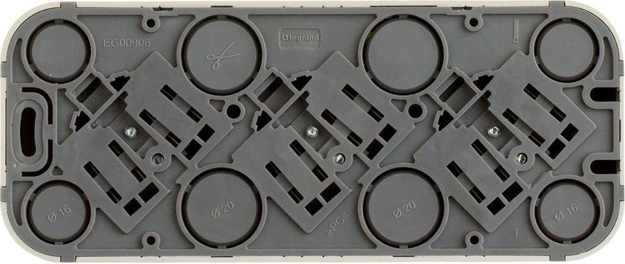 Розеточный блок 3 поста Legrand Quteo 782268 слоновая кость, предпросмотр